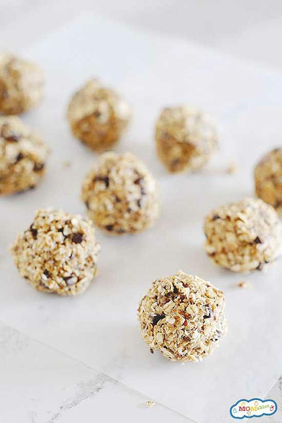 No-Bake Oatmeal Raisin Energy Balls