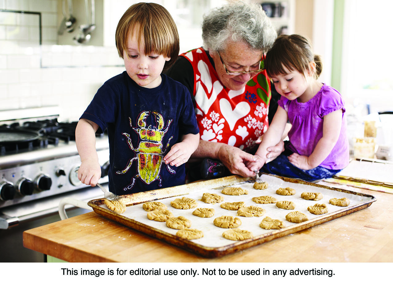 Families may be wondering how they can foster and improve time spent together in the kitchen. Here are some ways to do so.